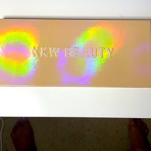 KKW Birthday Palette